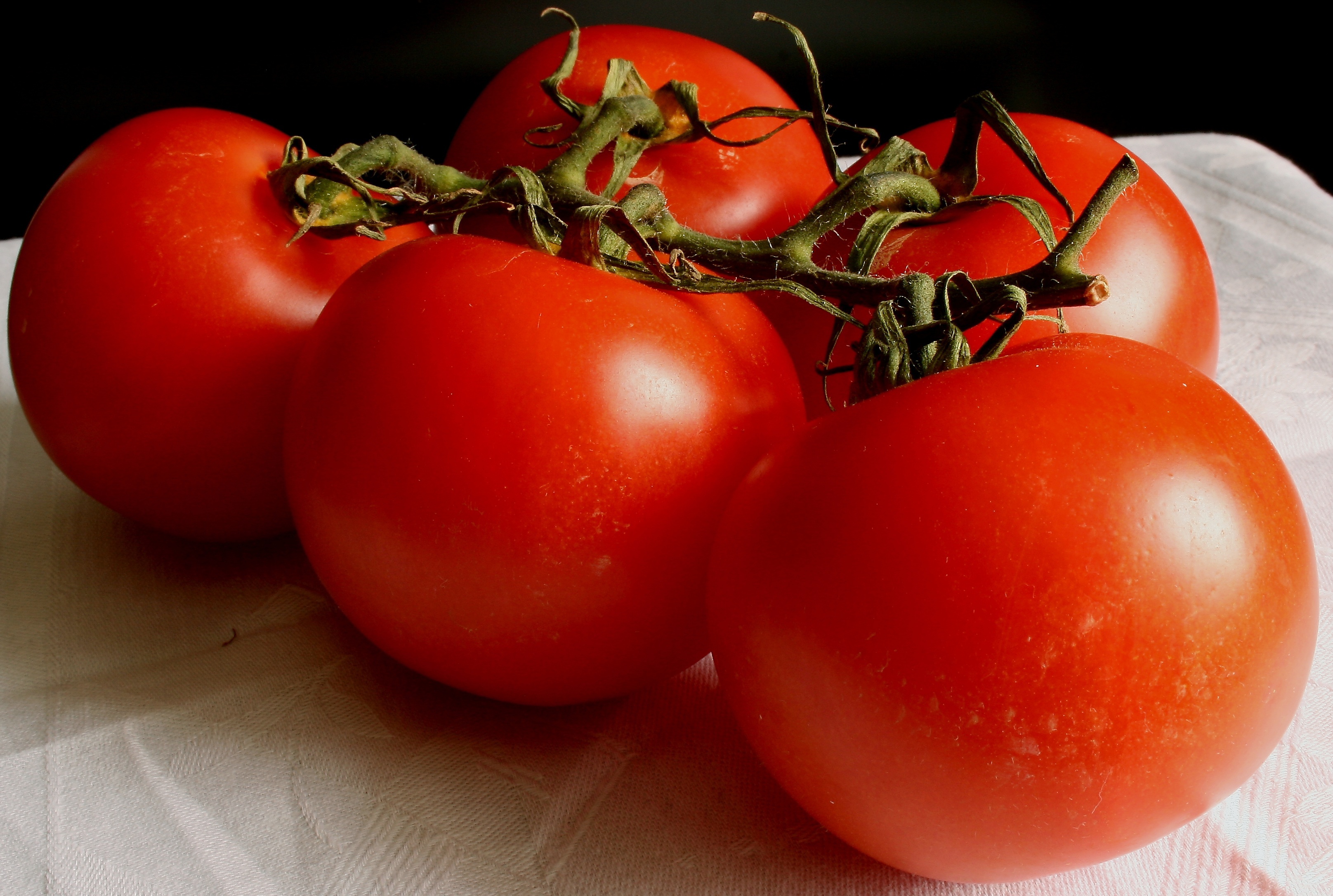 Только этот напиток - рекордсмен по содержанию ликопина: томатный сок спасет от инсульта 